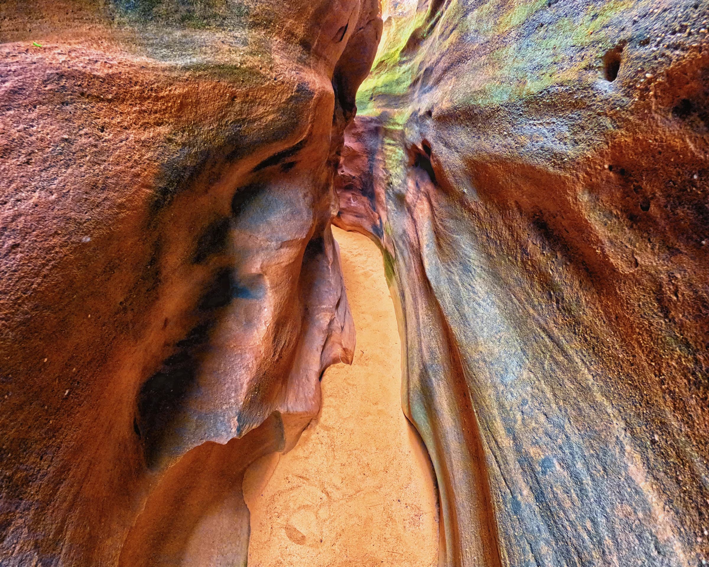 Kadiya Dhro canyon interior colourful layered rock walls in Kutch